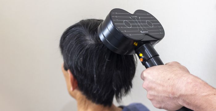 磁気刺激治療の様子